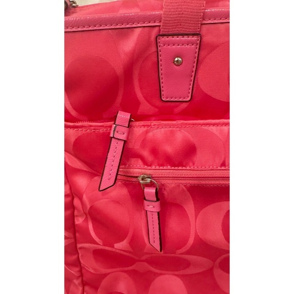 Coach Signature C Pink Nylon Shoulder Bag Convertible Strap12x16x6 preloved - Picture 13 of 13